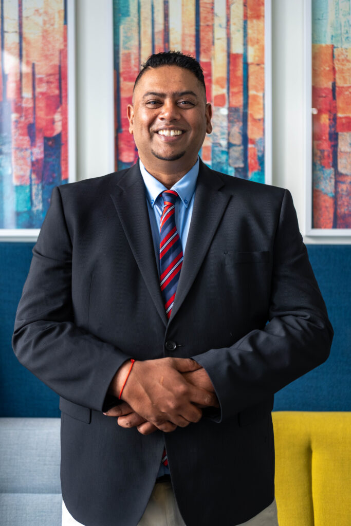 Mr Dhesan Govender